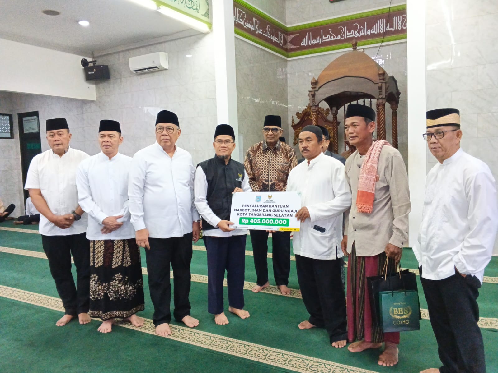 Safari Ramadan 1447 H : BAZNAS Kota Tangerang Selatan Salurkan Santunan Bagi 810 Imam, Marbot Dan Guru Ngaji