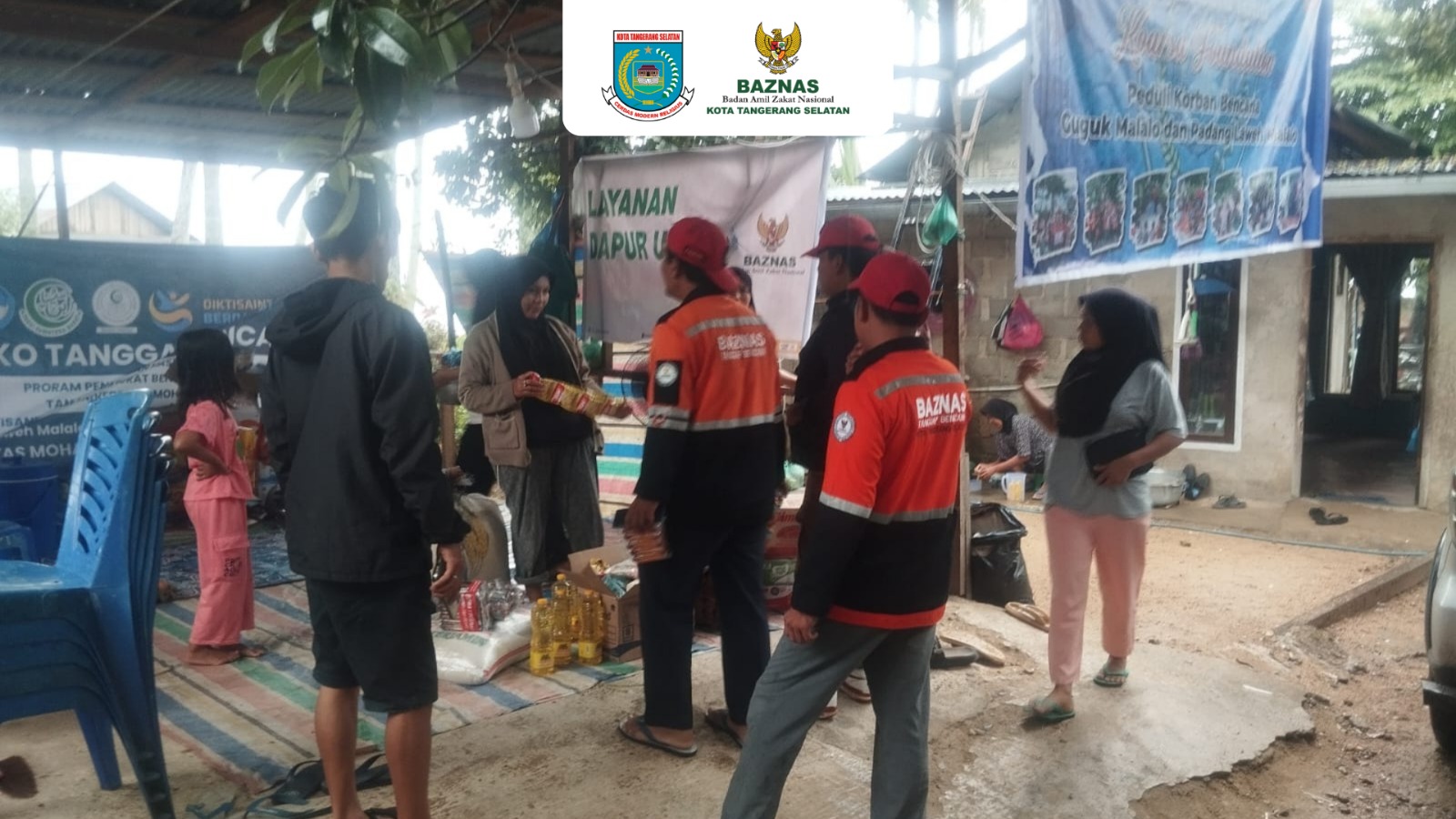 Logistik Untuk Dapur Umum Dan Pakaian Layak Pakai Menjaga Asa Warga Nagari Sumpur