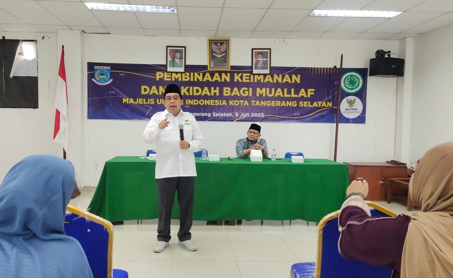Menjadi Muslim Seutuhnya: Pembinaan Akidah untuk Mualaf Kota Tangerang Selatan