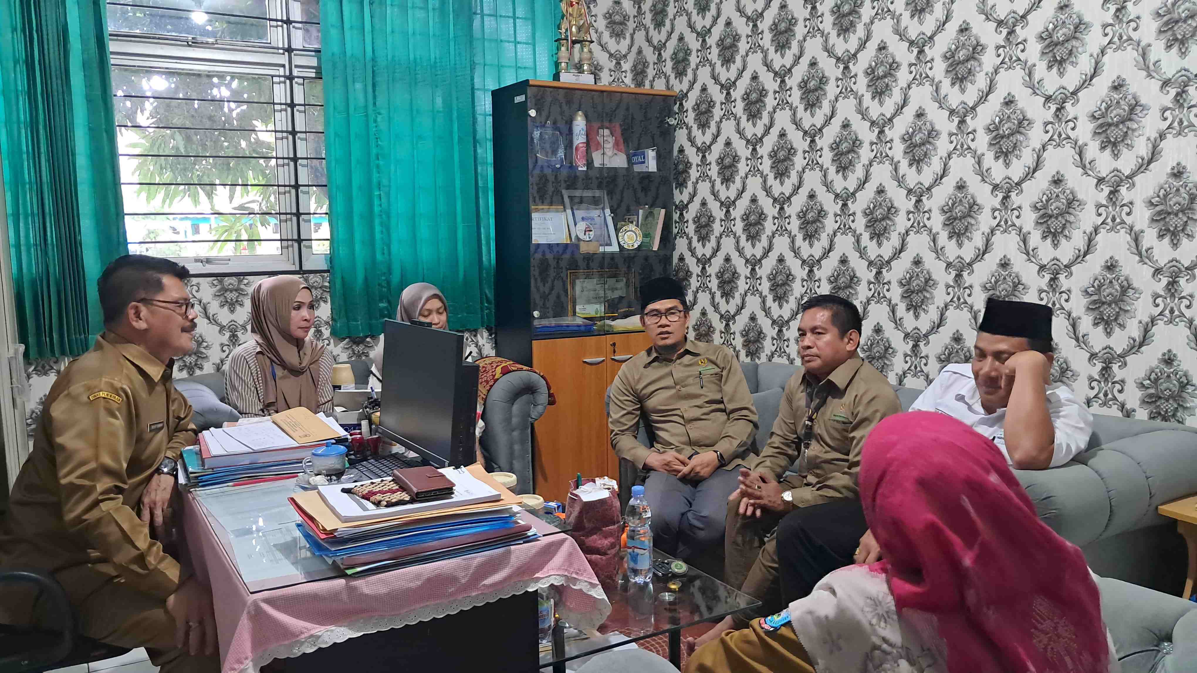 BAZNAS Kota Tangerang Selatan Terima Donasi Palestina dari Kelompok Kerja Kepala Sekolah Kecamatan Ciputat