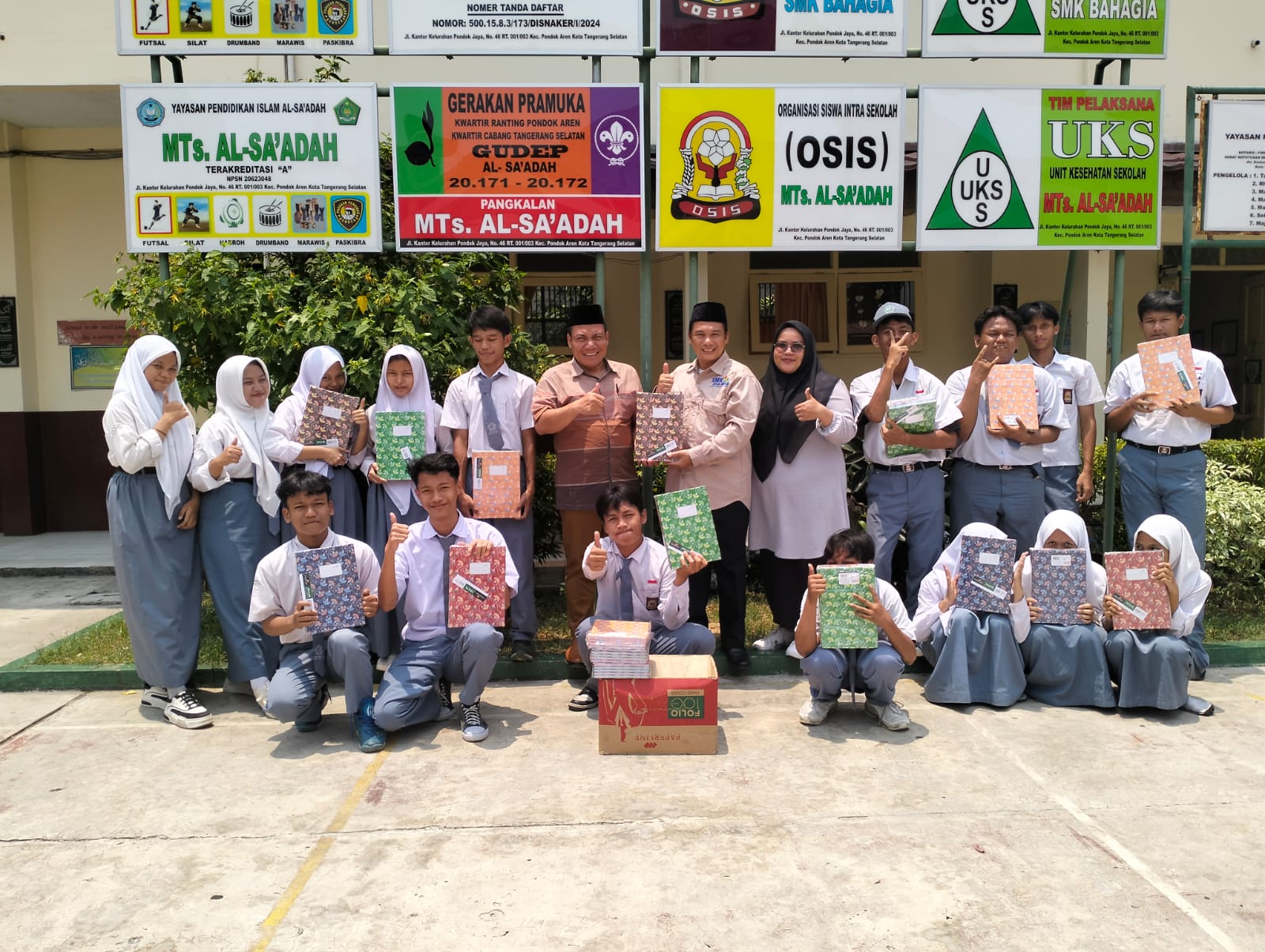BAZNAS Kota Tangerang Selatan Terima Bantuan Distribusi Natura dari MPM Rent untuk Pendidikan Siswa SMK